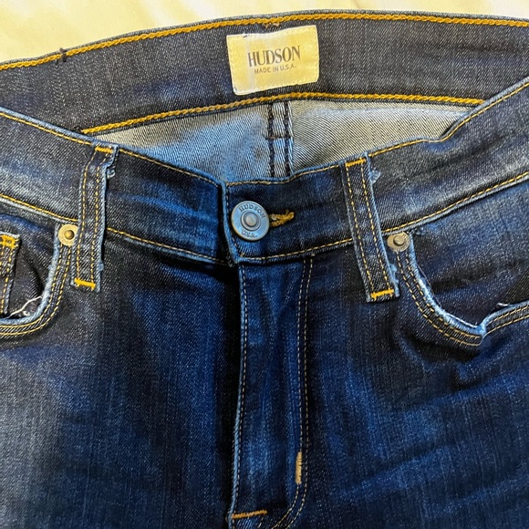 Hudson Jeans size 25 super stretchy with rips on the knees - Picture 2 of 5